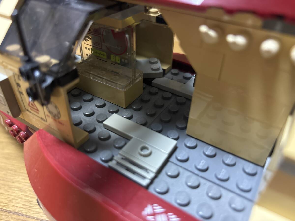 レゴ　 (LEGO) ダイノ・アタック T-1タイフーンvs.Tレックス 7477 説明書付き　ミニフィグ4体付き　恐竜フィギュア2体付き_画像10
