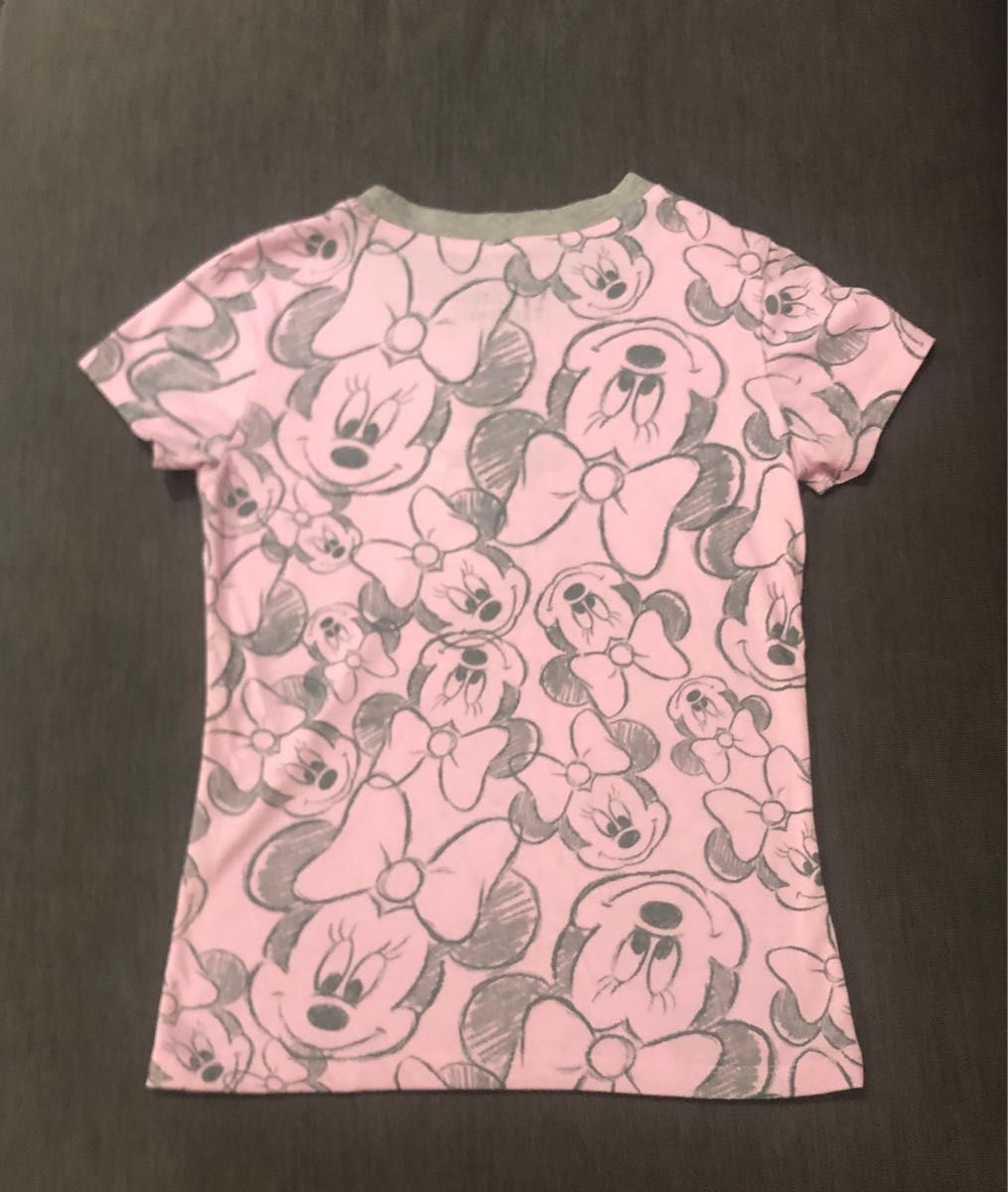 Disney ディズニー　ミニーマウス　キッズ　半袖Ｔシャツ　Sサイズ(120cm) 