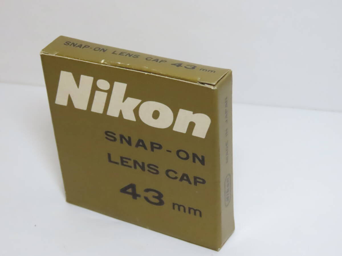 Nikon Lens Cap 43mm ( Snap-on type, Nikon logo ) ニコン レンズキャップの画像10