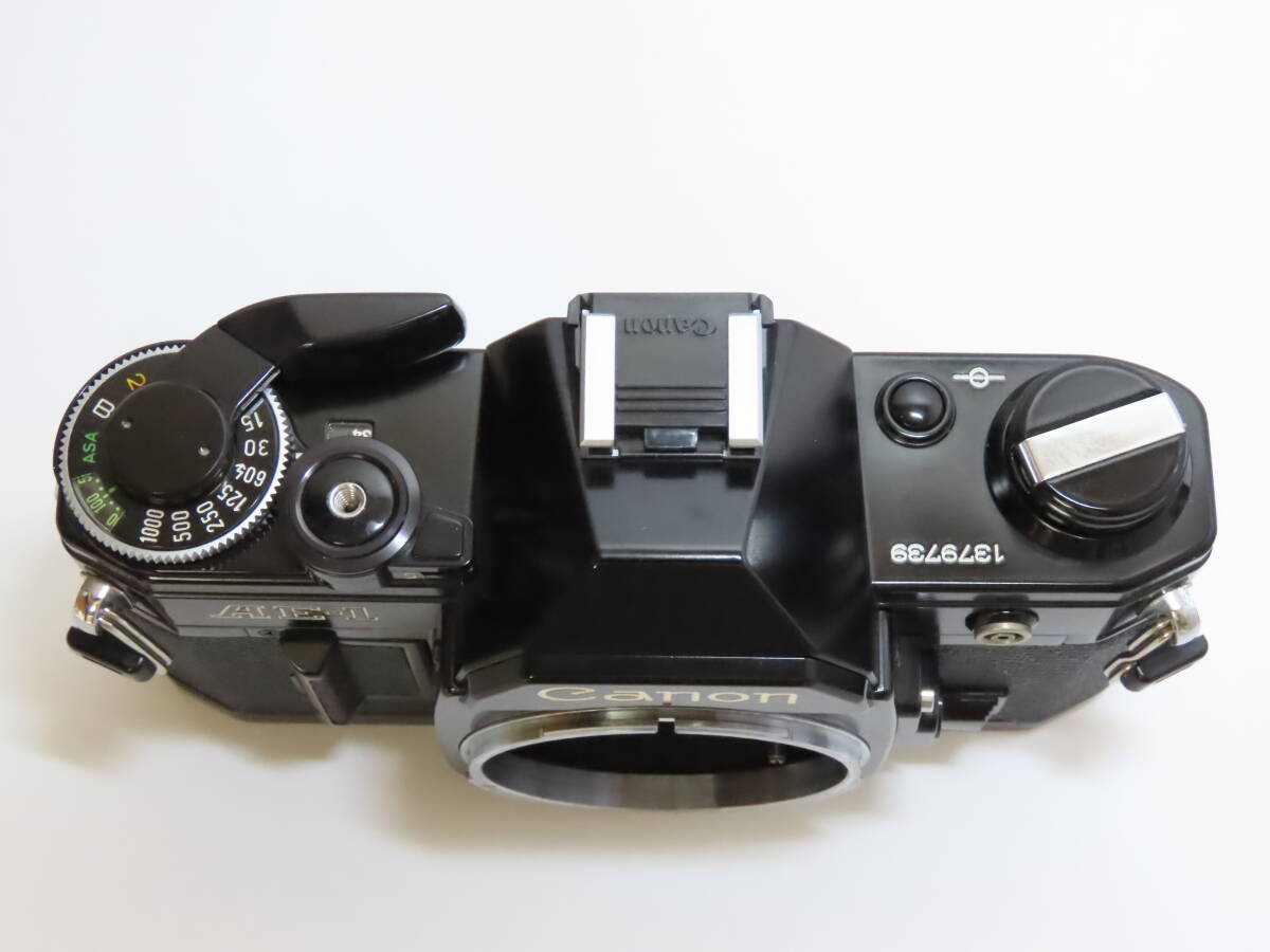 キャノン Canon AE-1 ブラックボディー 及び レンズ FD 50mm 1:1.8 S.C.の画像3