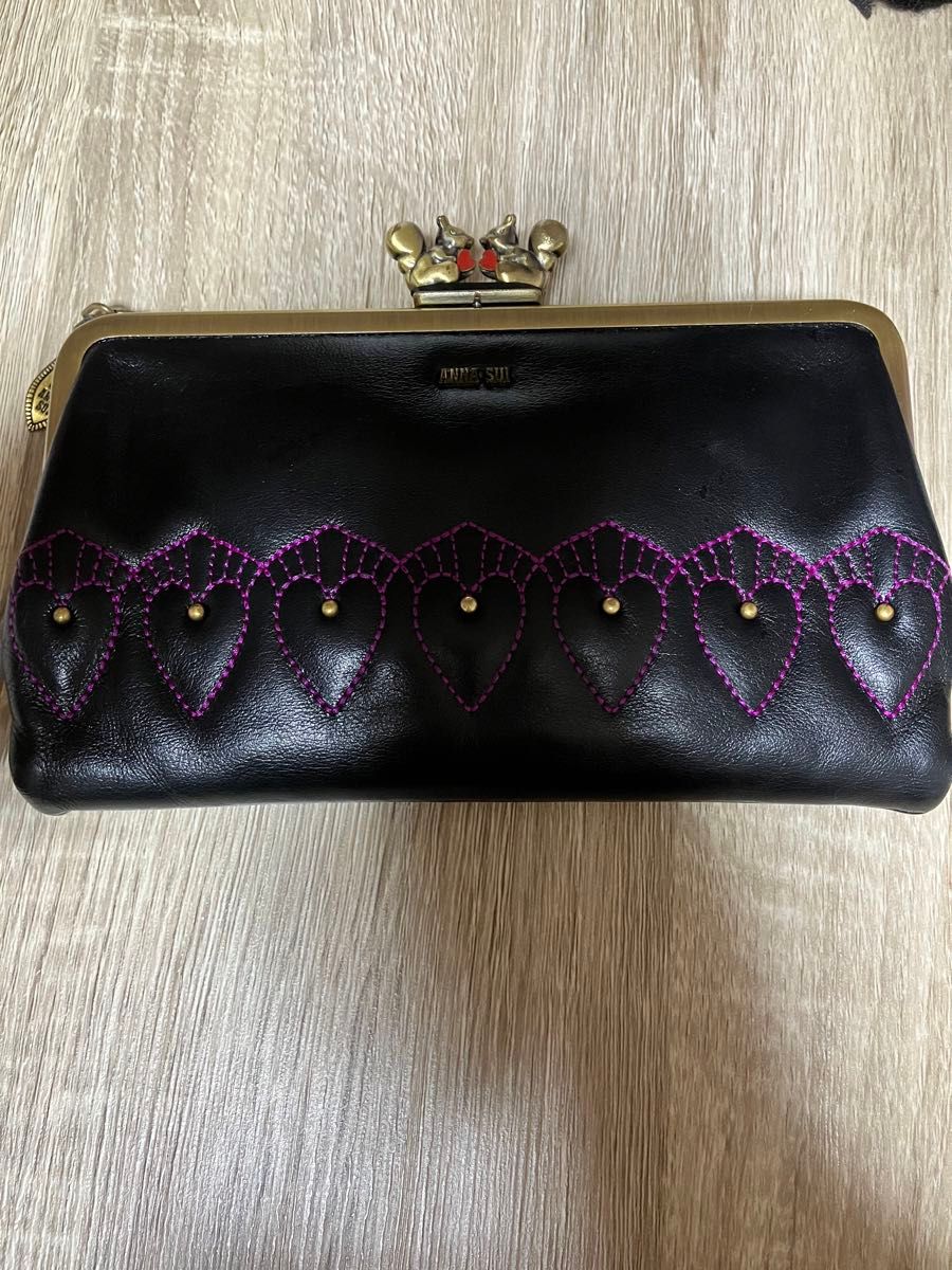 ANNA SUI アナスイ　キッシング　外口金ファスナー長財布 新品