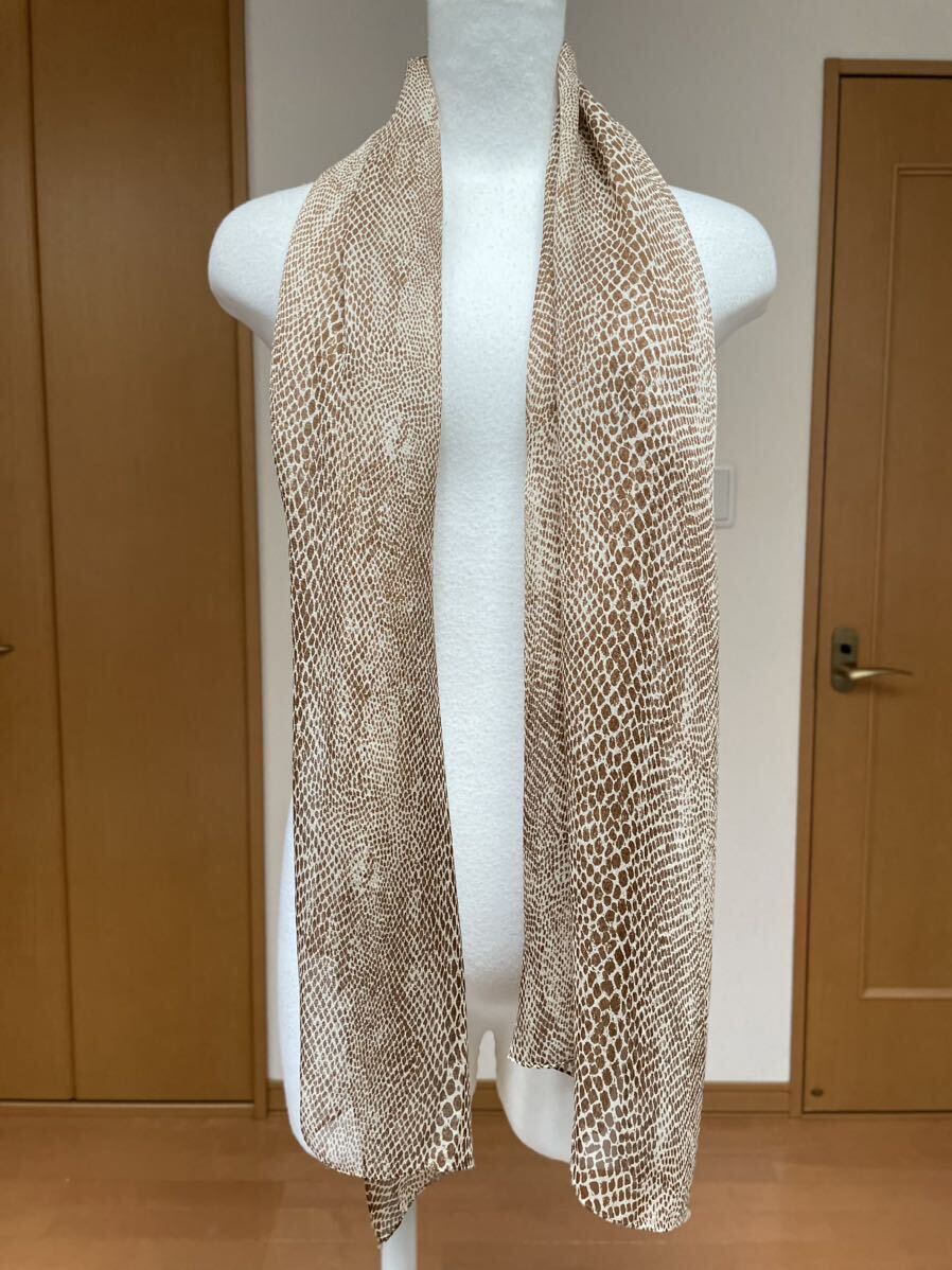 TP EXCHANGE Sune ik pattern fine quality silk mesh long scarf beautiful used snake pattern / made in Japan / beige group /sia-/ spring summer 