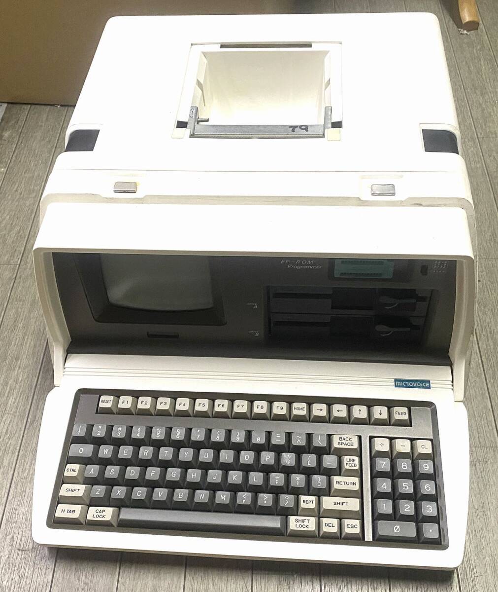 1983年製 国産 業務用 一体 可搬型パソコン Microvoice (YODOBASHI) Formula-1 本体のみ。ジャンク品の画像9