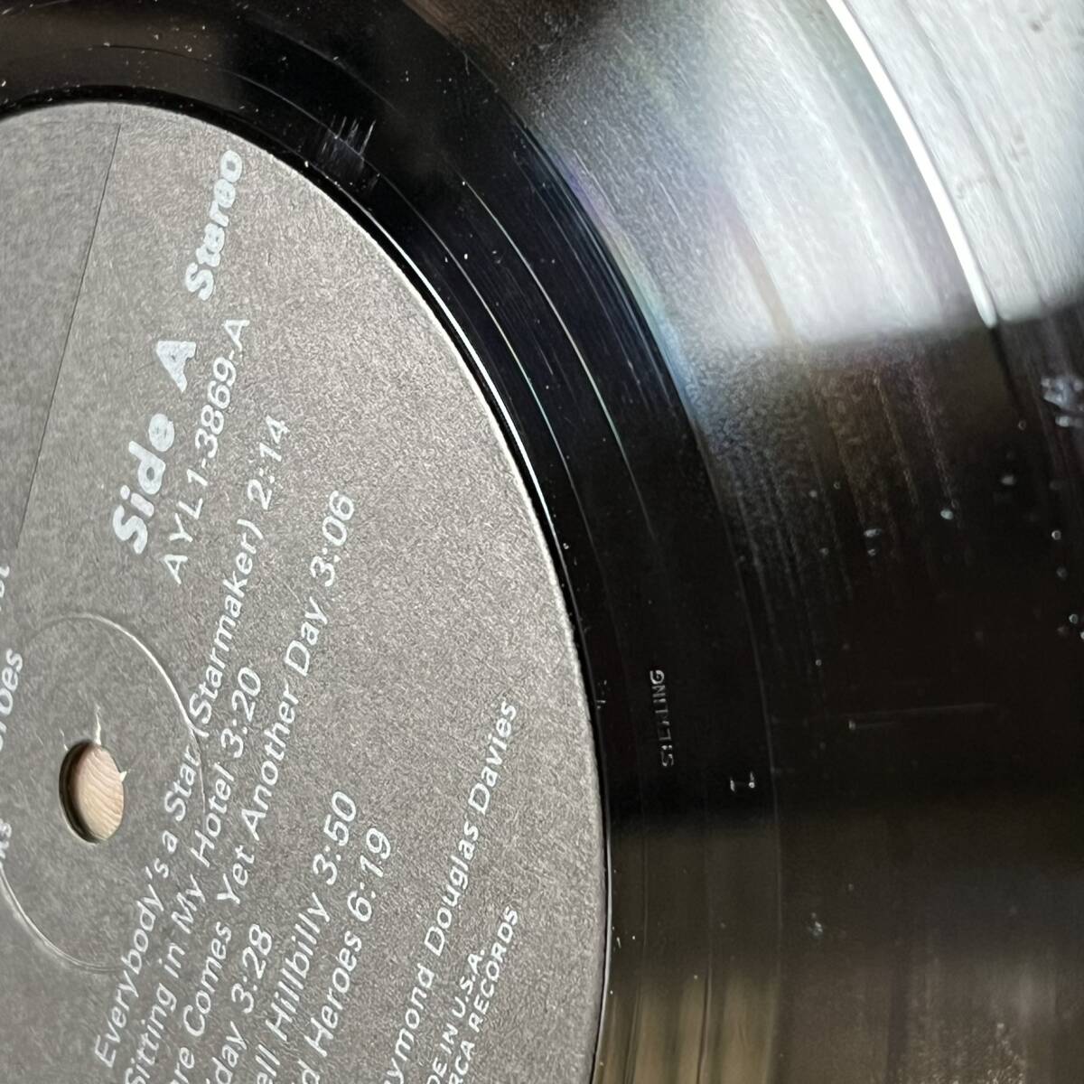 46904★良盤【US盤】 The Kinks / Celluloid Heroes ※STERLING刻印有の画像4