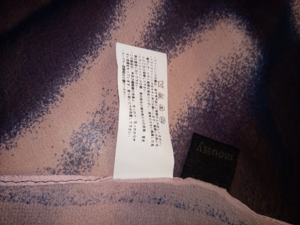 美品　ストール　スカーフ　マウジー　シルク　ネイビー/ピンク　96×104cm_画像5
