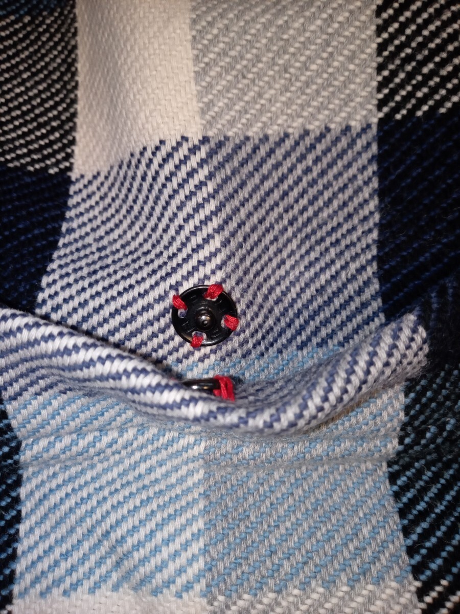 美品　RED EAR 　ブルー系チェック　長袖シャツ　ジップアップ　サイズ　L_画像7