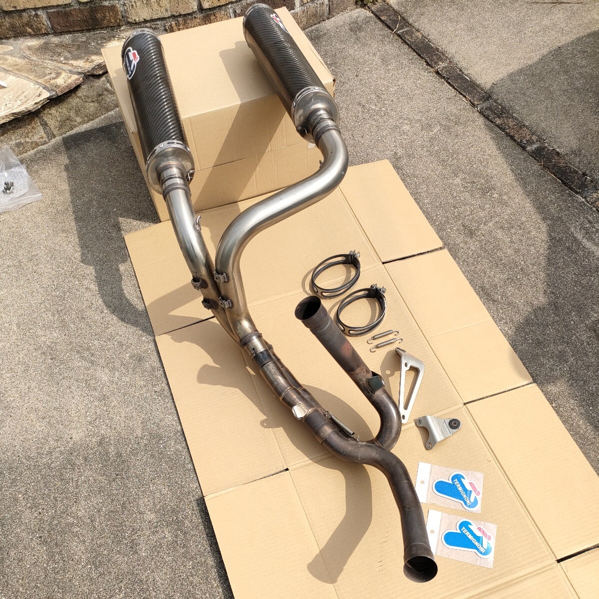 テルミニョーニ マフラー 左右2本出し ドカティ モンスター S4R テルミニョーニ マフラー 左右2本出し ドカティ モンスター S4R