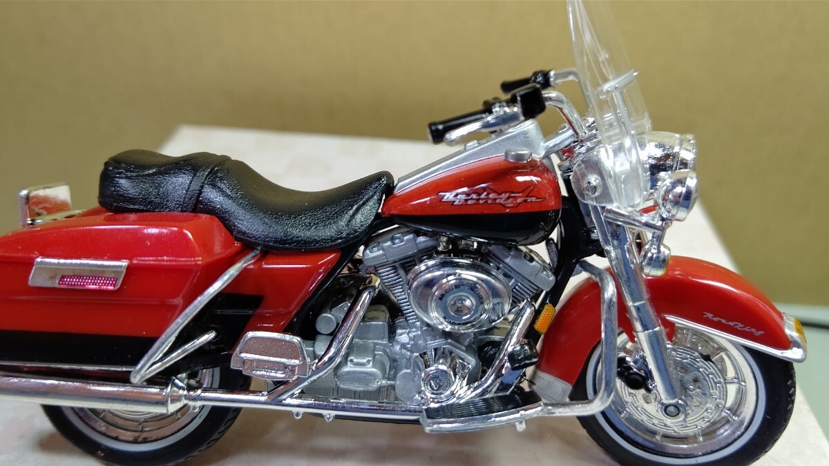 スケール 1/18 HEALEY-DAVIDSON ！ FLHR Road King ！ 世界の名バイクコレクション！ ハーレーダビットソン！の画像9