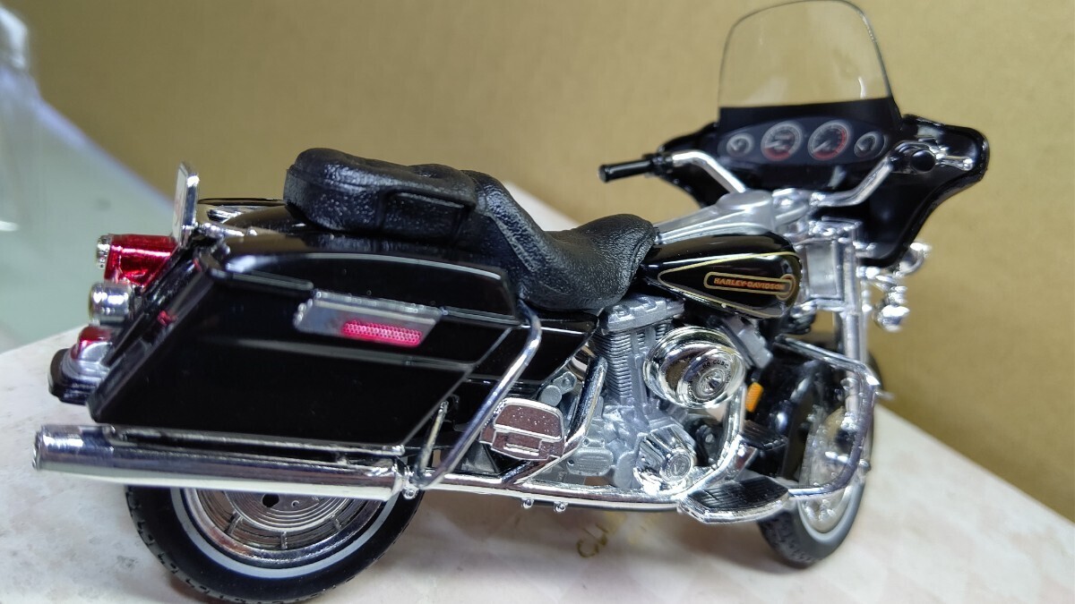 スケール 1/18 HARLEY-DAVIDSON ！ハーレーダビットソン！ 世界の名バイクコレクション！ Maist_画像8