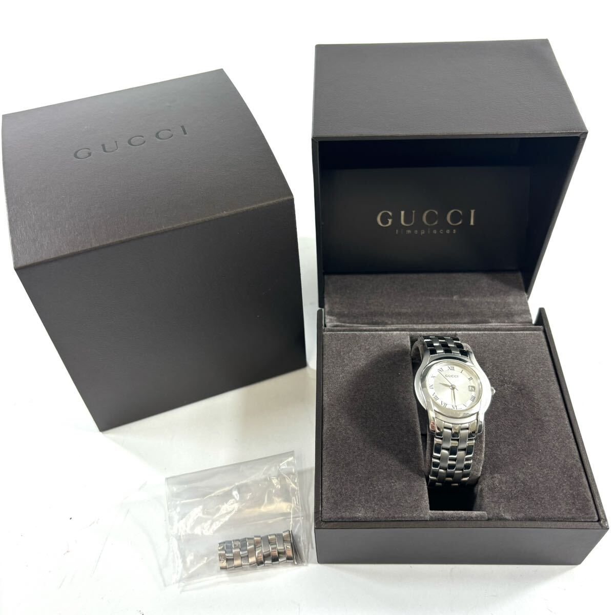 ☆格安出品☆ GUCCI 腕時計 グッチ 5500L 現状不動品 シルバー文字盤 ヴィンテージ レディース SS コマ付き RL