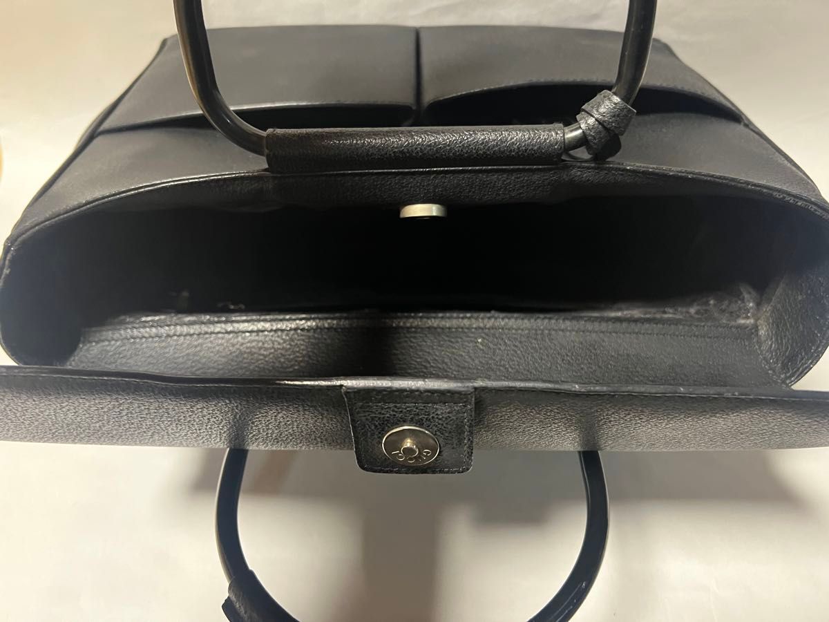 GUCCI グッチ 黒 レザーバッグ クルーズライン オールドグッチ GUCCI グッチ 黒 レザーバッグ クルーズライン オールドグッチ
