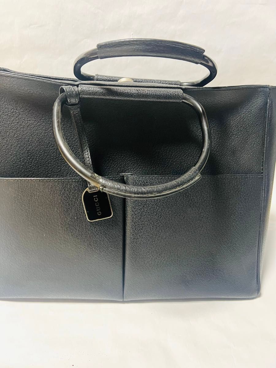 GUCCI グッチ 黒 レザーバッグ クルーズライン オールドグッチ GUCCI グッチ 黒 レザーバッグ クルーズライン オールドグッチ