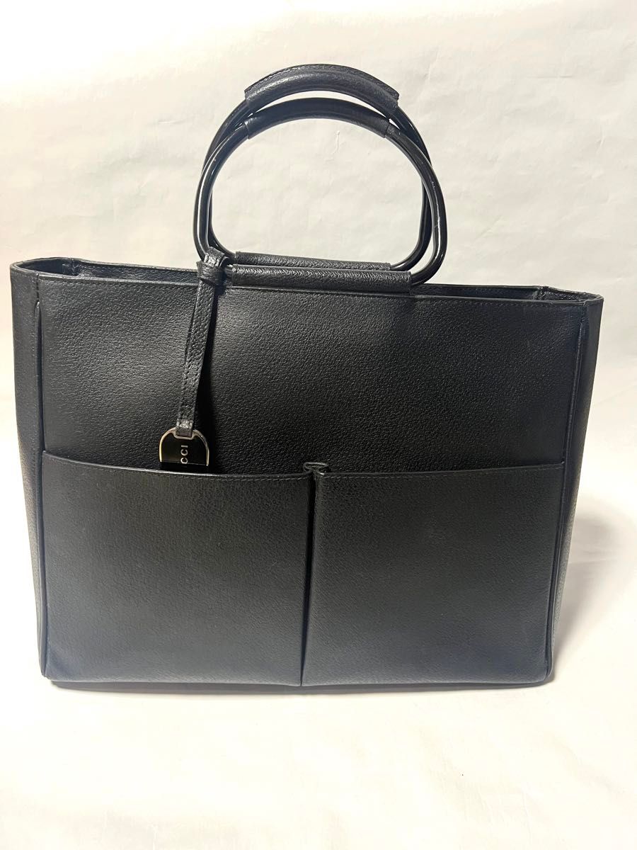 GUCCI グッチ 黒 レザーバッグ クルーズライン オールドグッチ GUCCI グッチ 黒 レザーバッグ クルーズライン オールドグッチ