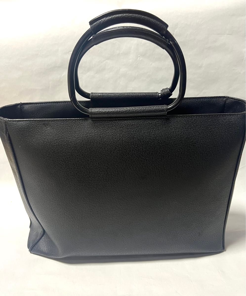 GUCCI グッチ 黒 レザーバッグ クルーズライン オールドグッチ GUCCI グッチ 黒 レザーバッグ クルーズライン オールドグッチ