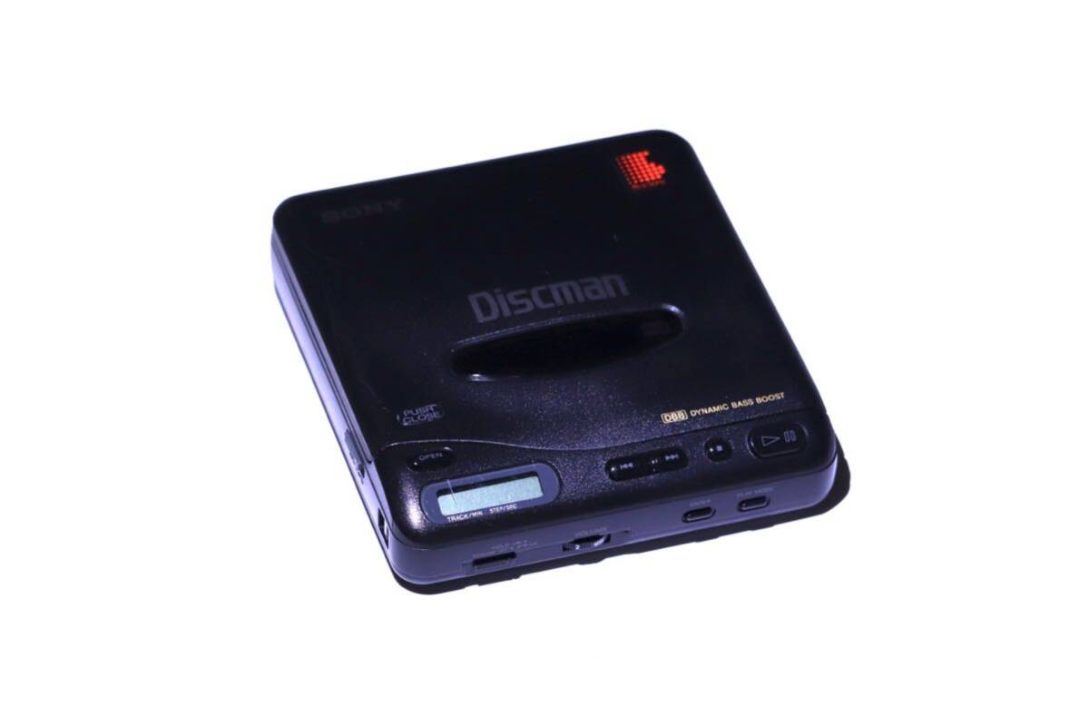 SONY ディスクマン D-11 Discman ポータブルCDプレーヤー ソニー ポータブル CDプレーヤー 昭和レトロ ジャンク品の画像1