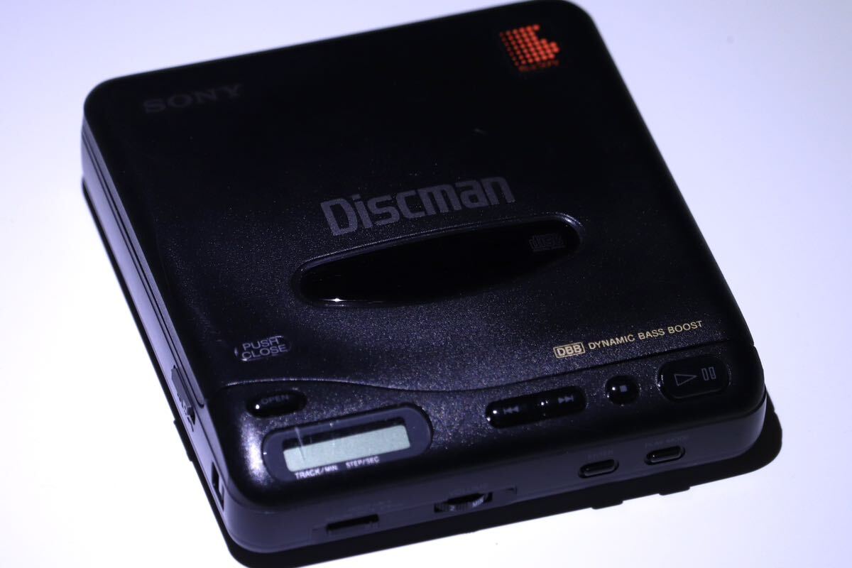 SONY ディスクマン D-11 Discman ポータブルCDプレーヤー ソニー ポータブル CDプレーヤー 昭和レトロ ジャンク品の画像7