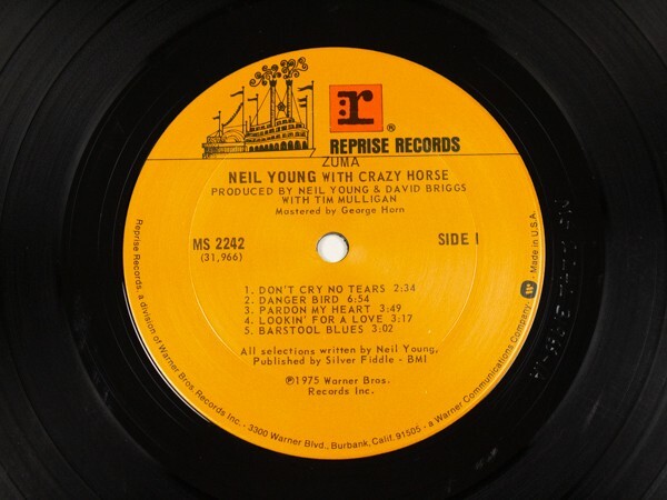 ◇米盤 ニール・ヤング Neil Young With Crazy Horse/Zuma/LP、MS2242 #O18YK2の画像3