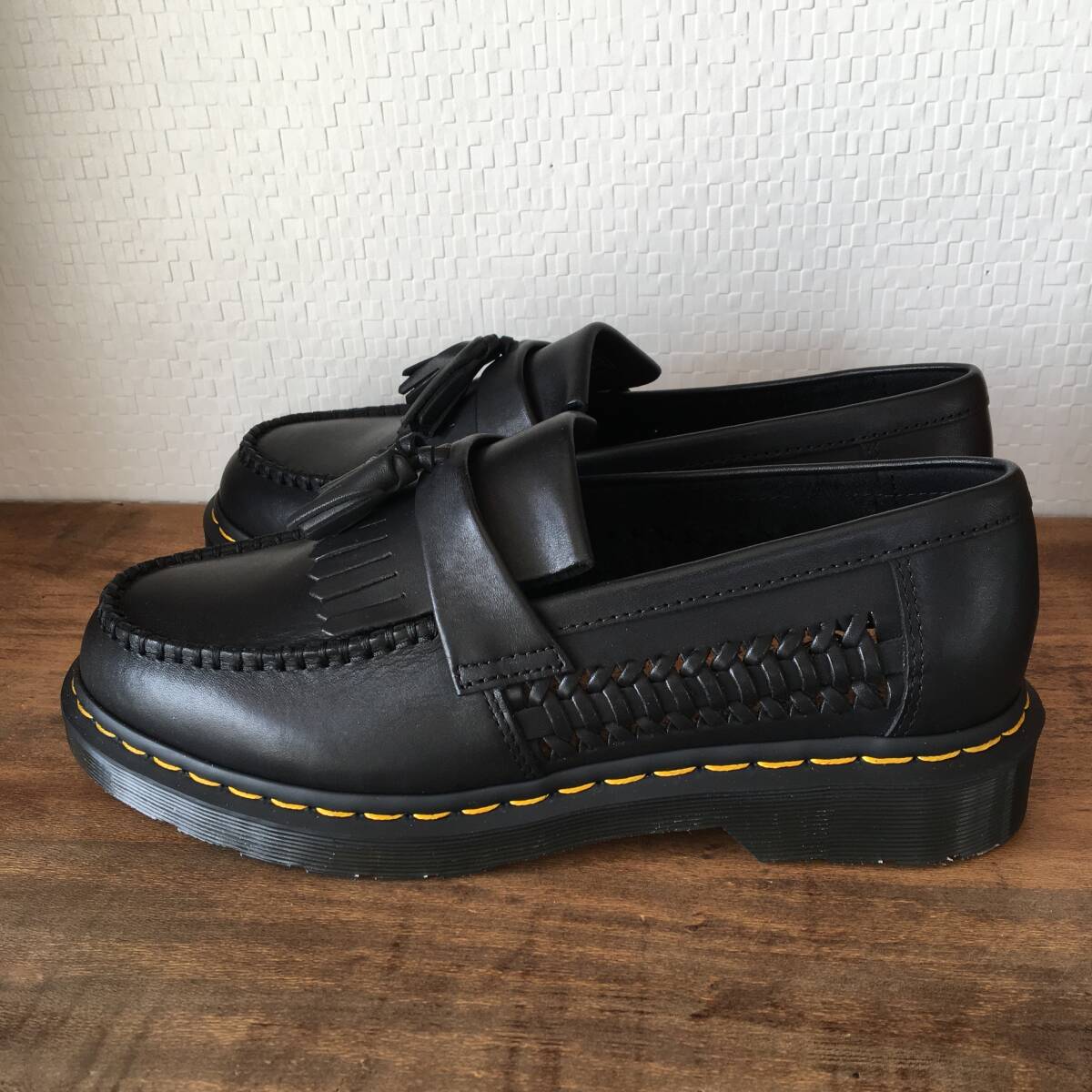 UK 7（26.0cm）｜ドクターマーチン Dr.Martens ADRIAN ウーブン タッセル ローファー 黒 編込み 限定モデル 31621001 YS (正規品)(新品)_画像3