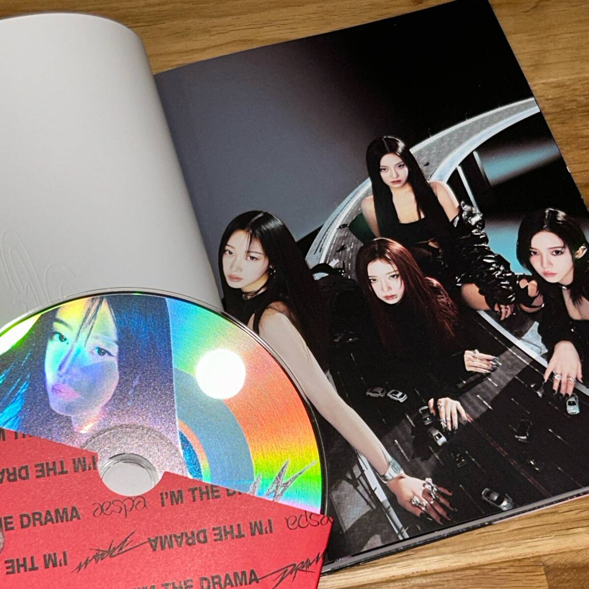 aespa◎韓国4thミニアルバム「Drama」Giant ver.CD(カリナver.)◎直筆サインの画像2