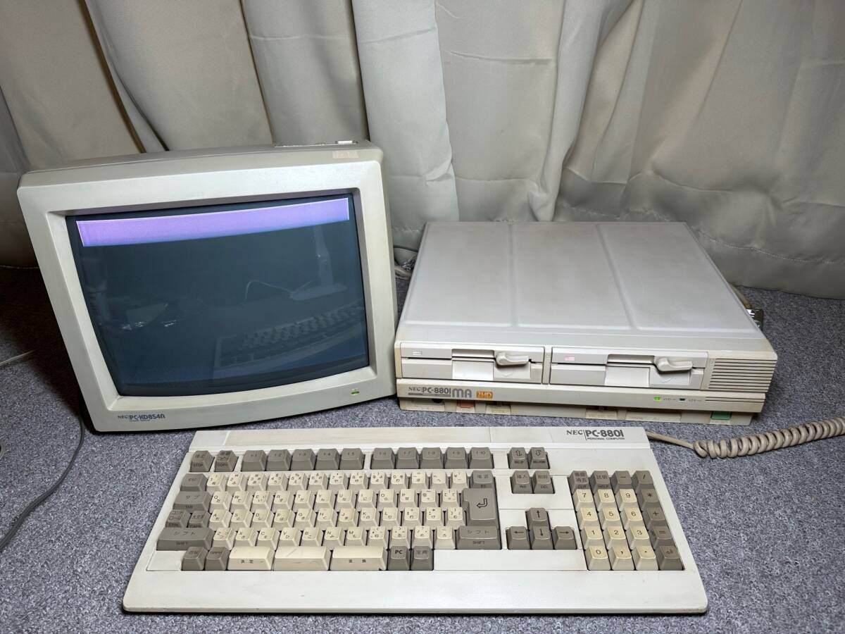 NEC PC-8801 MA 2HD本体＋PC-KD854ｎモニター＋NEC PC-8801キーボード 3点セットの画像1