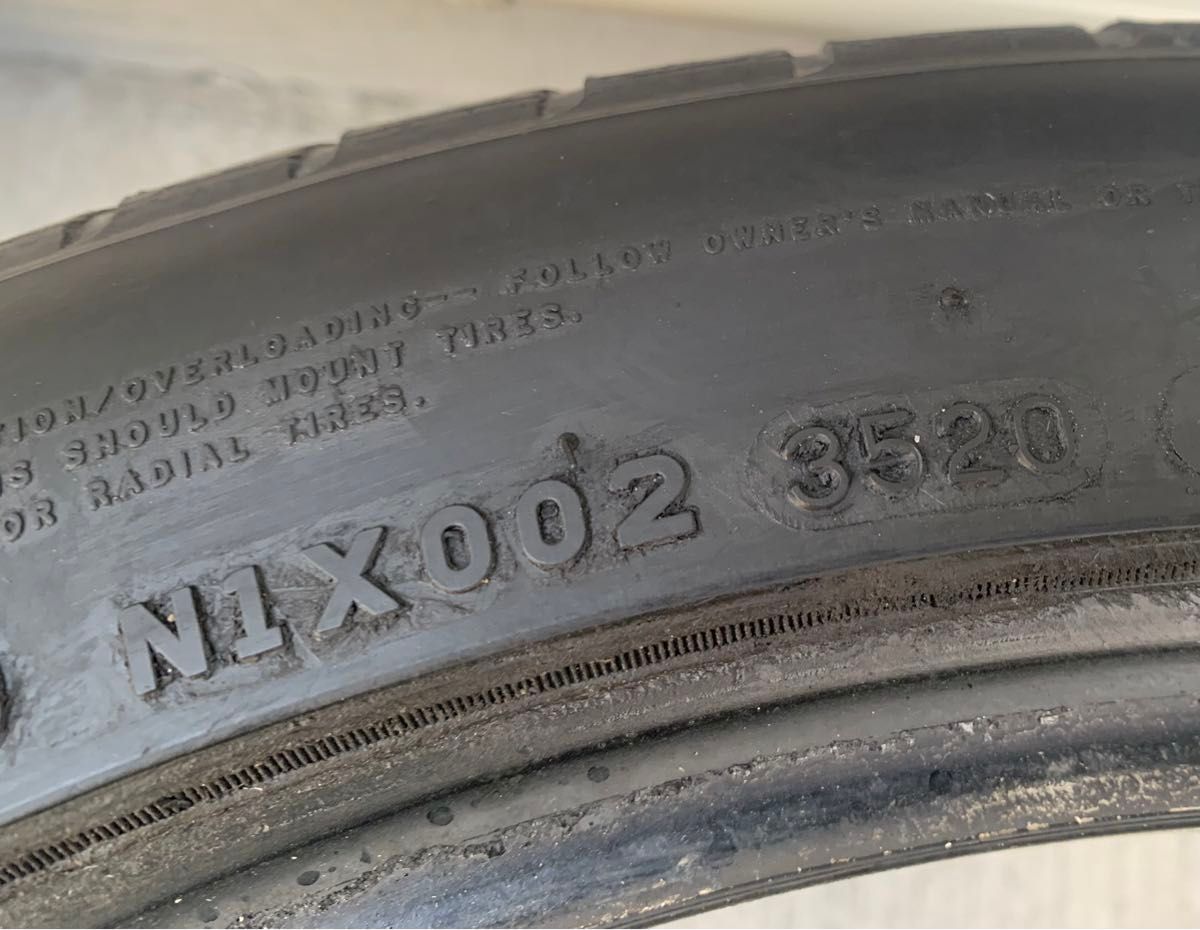 245/40R20 MAXXIS VICTRA SPORT5  中古2本セット
