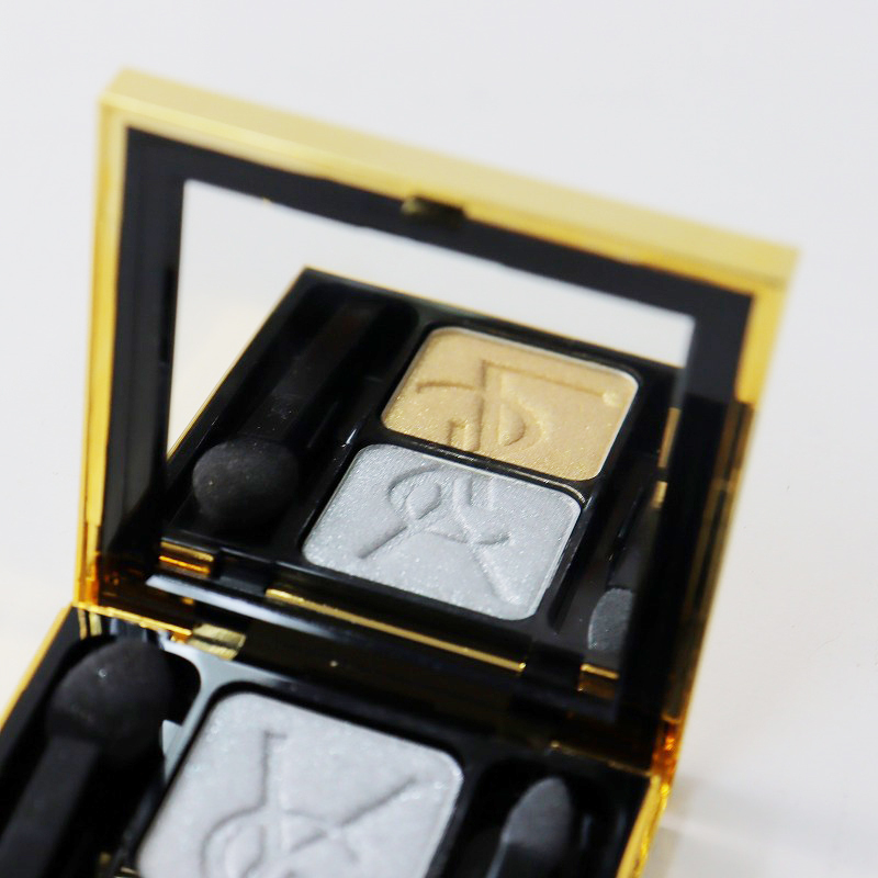 極美品 イヴサンローラン YVES SAINT LAURENT OMBRES DUOLUMIERES 43/シルバー ゴールド アイシャドウ メイク 化粧品【2400013840194】_画像4