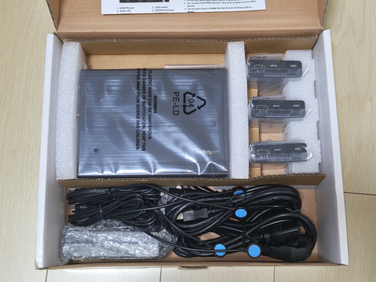 StarTech.com ST124HDBT HDBaseT HDMI 送信機1台 & 受信機3台 4K対応 カメラ 撮影 教室 サーバー ワークステーション 映像 RJ45 新品未使用_画像1