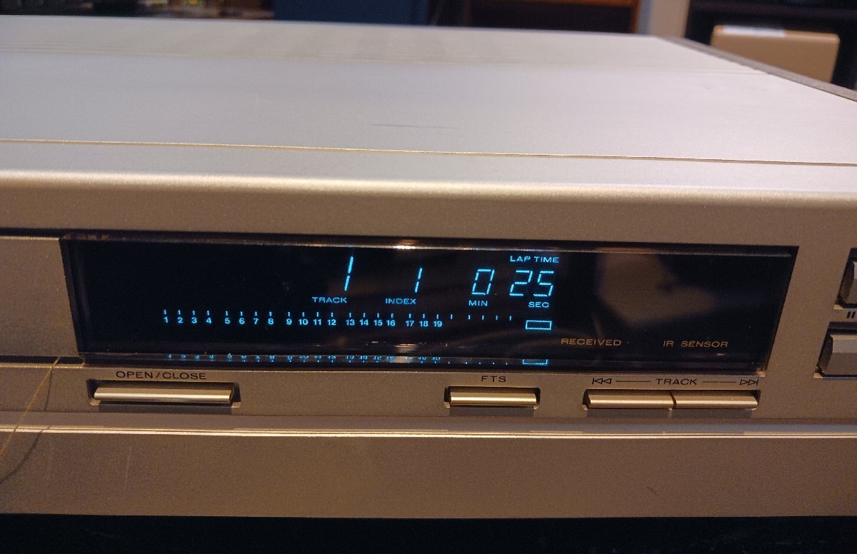 Marantz マランツ CD-95 CDプレーヤー リモコン付き RC-95CD 現状品