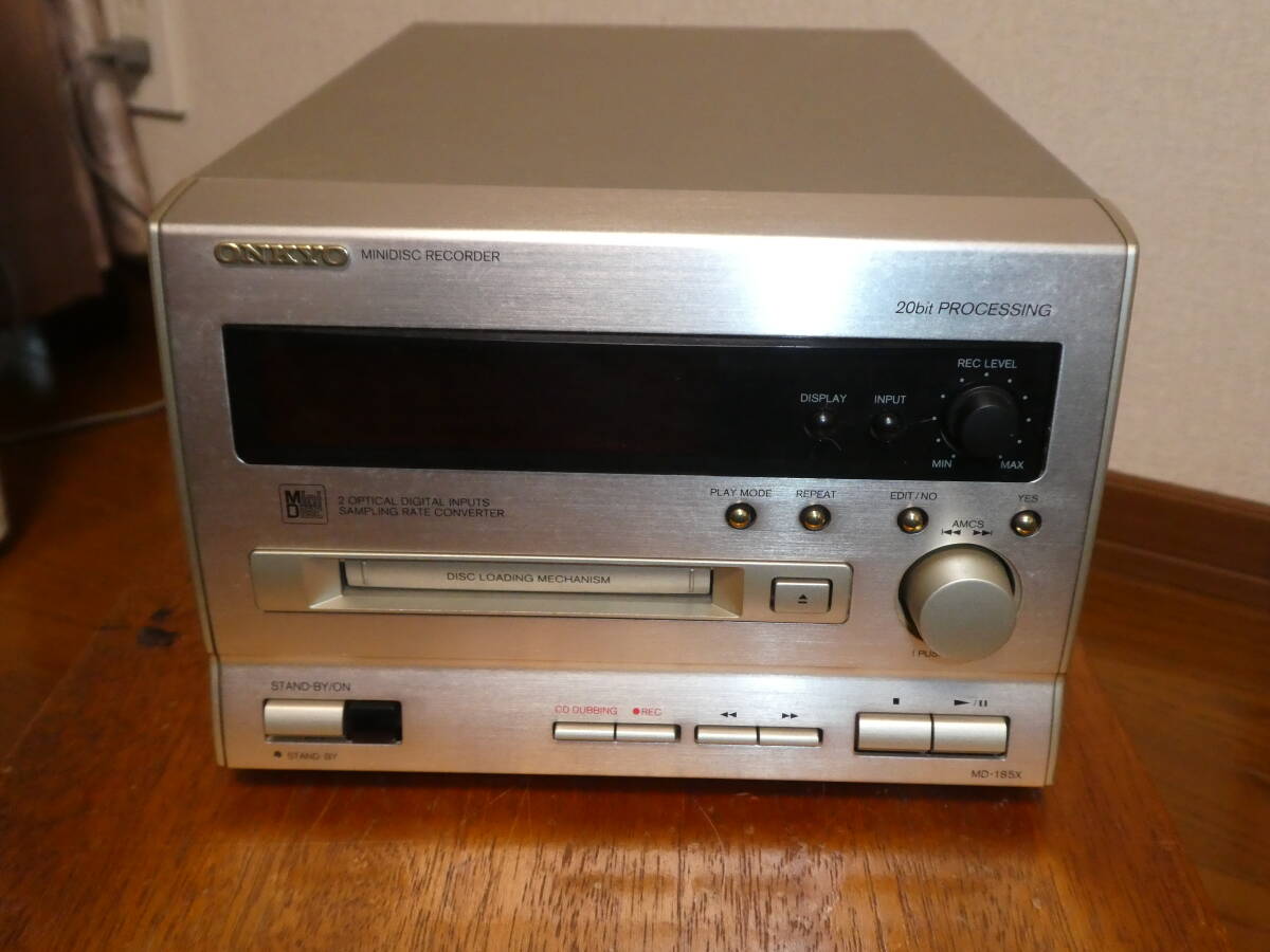 【ジャンク】ONKYO オンキョー md-185x cr-185x コンポ スピーカー CD MD と取扱説明書、スピーカーケーブル、ディジタル光ケーブル等_画像3