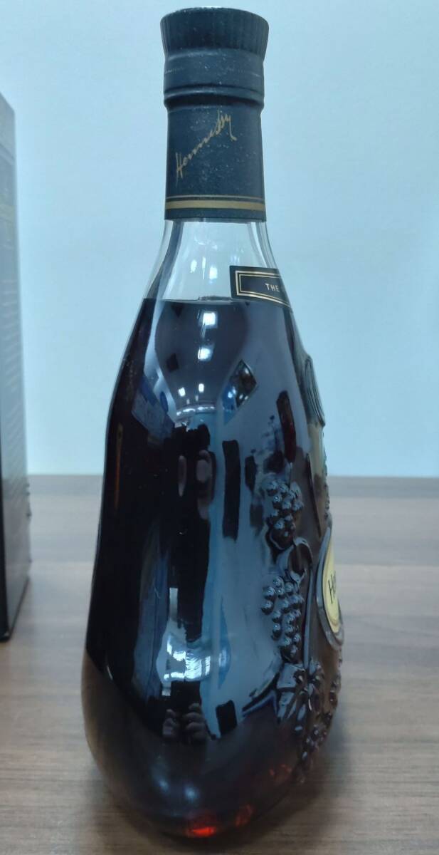 1円～ 未開栓 Hennessy ヘネシー XO 黒キャップ クリアボトル 700ml 40% 箱付 ブランデー コニャック 古酒 オールド ボトルの画像5