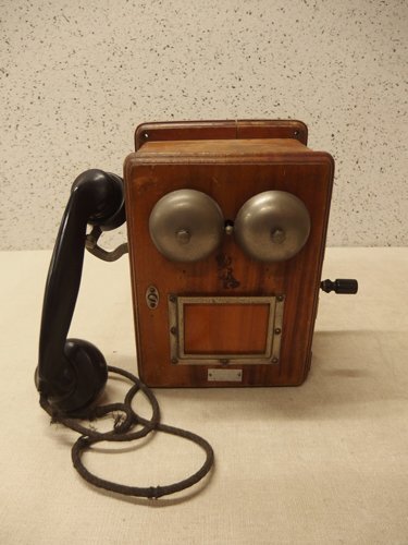 0440248s[WALL TELEPHONE ornament telephone ND-103] retro / antique /18.7×26.7×13.7cm degree / junk 