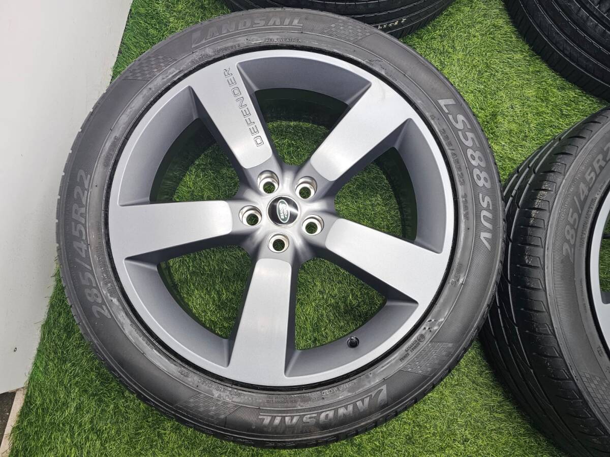 現行 DEFENDER 純正 22インチ タイヤ付 5スポークホイール 9J +43 スタッドレスタイヤ 285/45R22の画像4