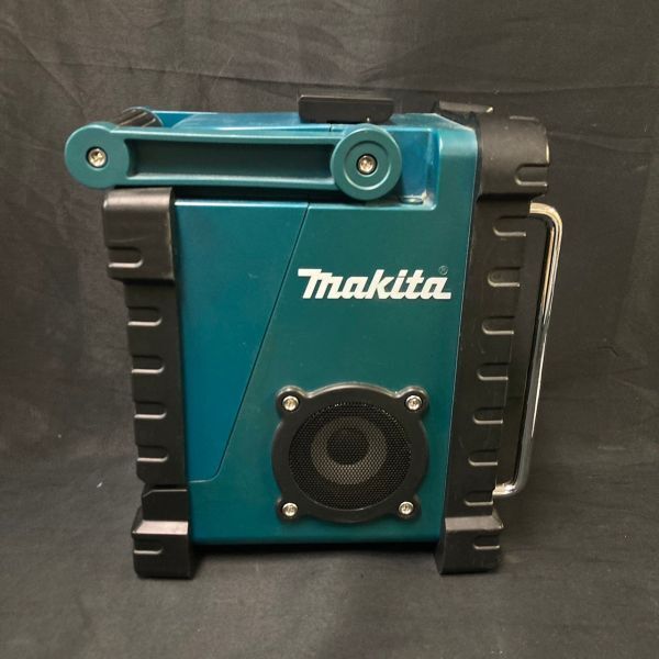 DCe413Y08 makita マキタ MR100 ラジオ AM FM オーディオ機器_画像4