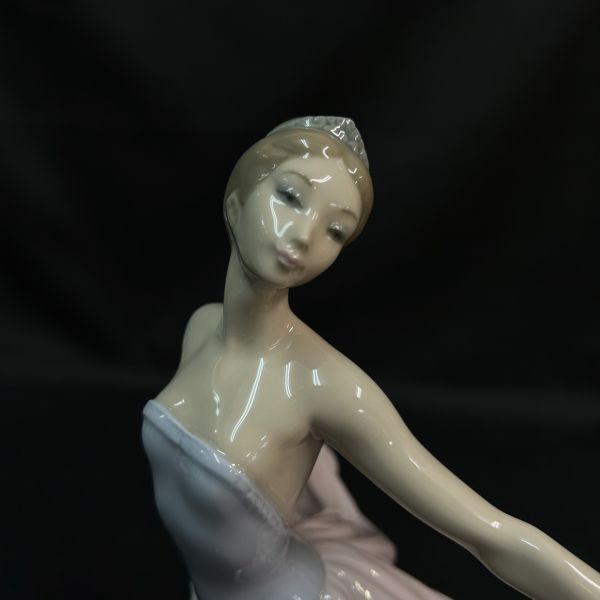 DDc012Y08 Lladro LLADRO.. девушка ba Rely na керамика кукла украшение figyu Lynn античный 