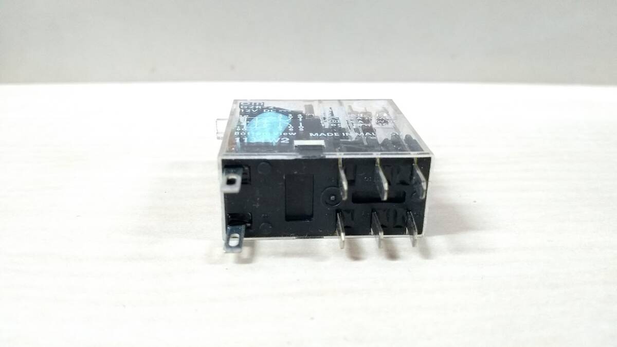 ●OMRON ミニパワーリレー【G2R-2-SND】DC12V　　７２個セット_画像6