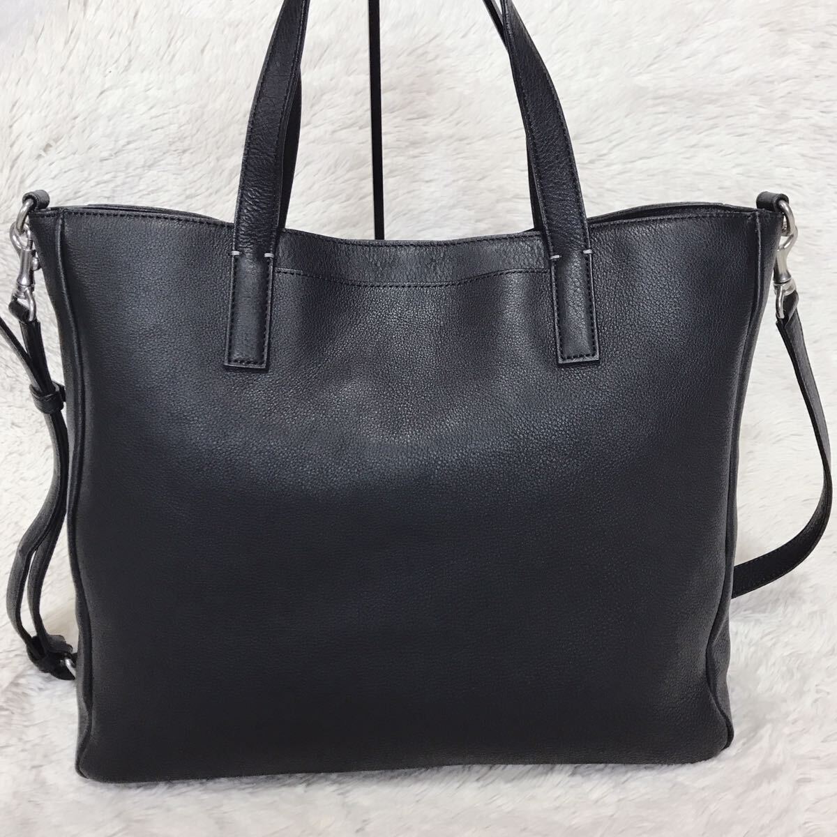 美品 マーガレットハウエル オールレザー 2way トートバッグ 美品 マーガレットハウエル オールレザー 2way トートバッグ