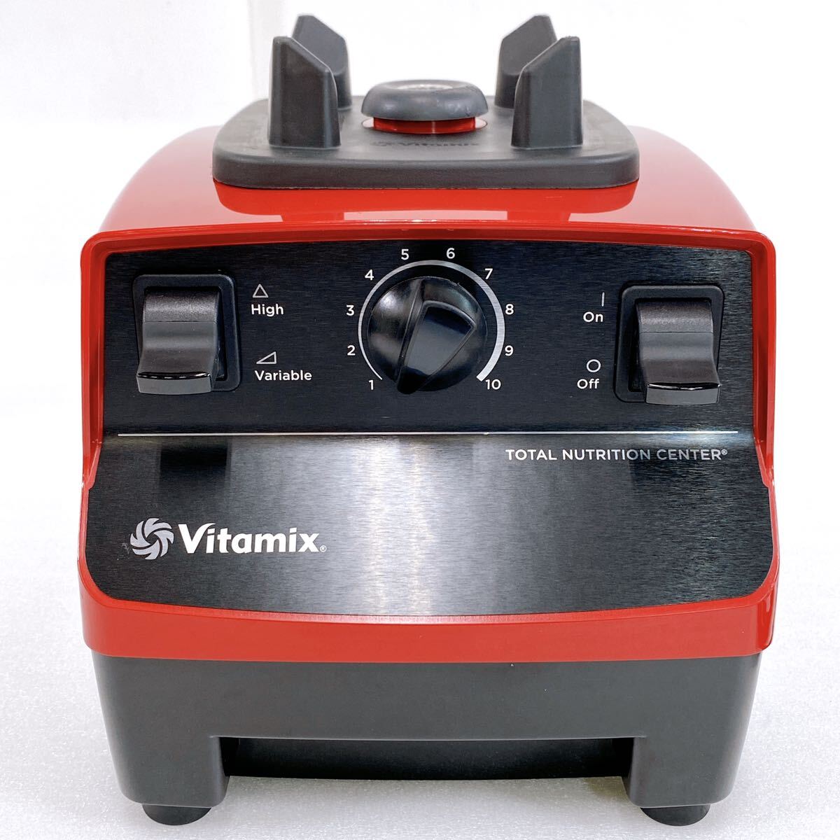 Vitamix バイタミックス USA製 ミキサー ジューサー フードプロセッサー VM0111(ブラック×レッド) 容量2000ml【通電/刃の回転確認済】の画像3