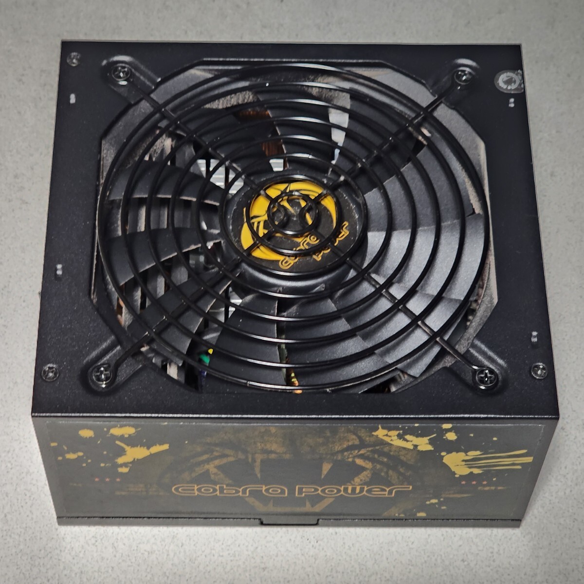 RAIDMAX Cobra Power RX-800AE(M) 800W 80PLUS GOLD認証 ATX電源ユニット フルプラグイン 動作確認済み PCパーツ_画像7