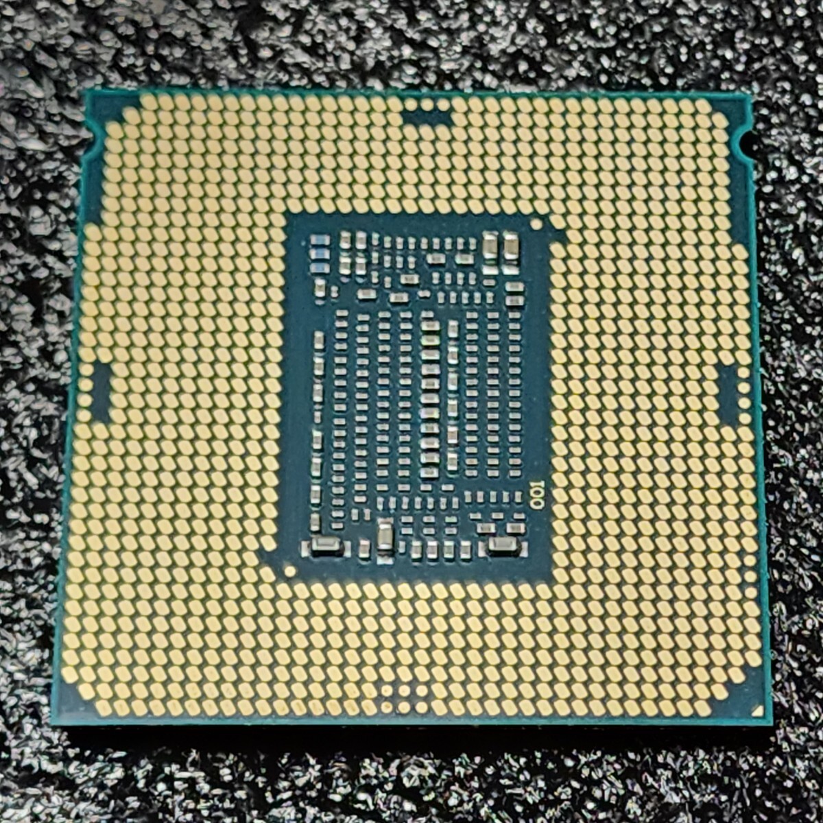 CPU Intel Core i5 8400 2.8GHz 6コア6スレッド CoffeeLake PCパーツ インテル 動作確認済み