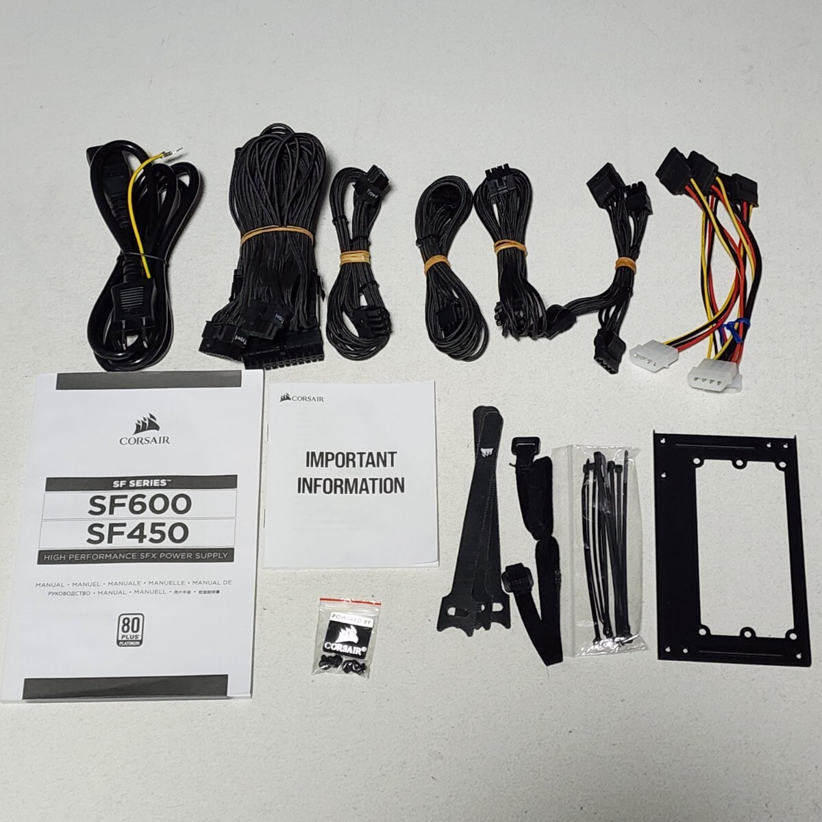 CORSAIR SF600 PLATINUM(RPS0112) 600W 80PLUS PLATINUM認証 SFX CORSAIR SF600 PLATINUM(RPS0112) 600W 80PLUS PLATINUM認証 SFX