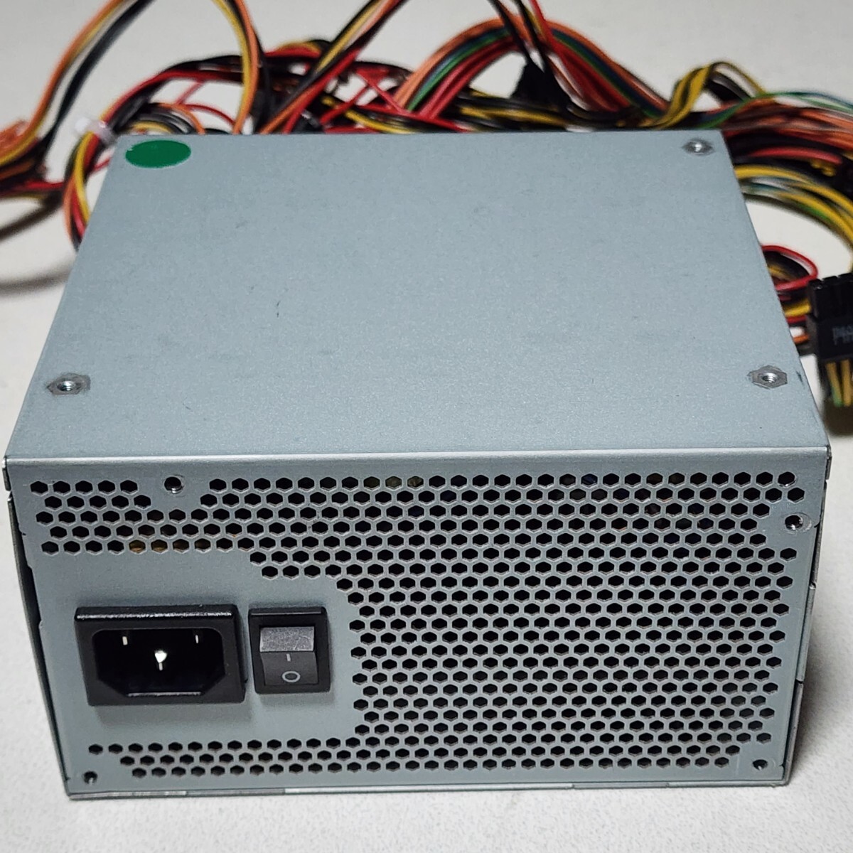 POWER MAN IP-P600CQ3-2 600W 80PLUS BRONZE認証 ATX電源ユニット 動作確認済み PCパーツの画像4