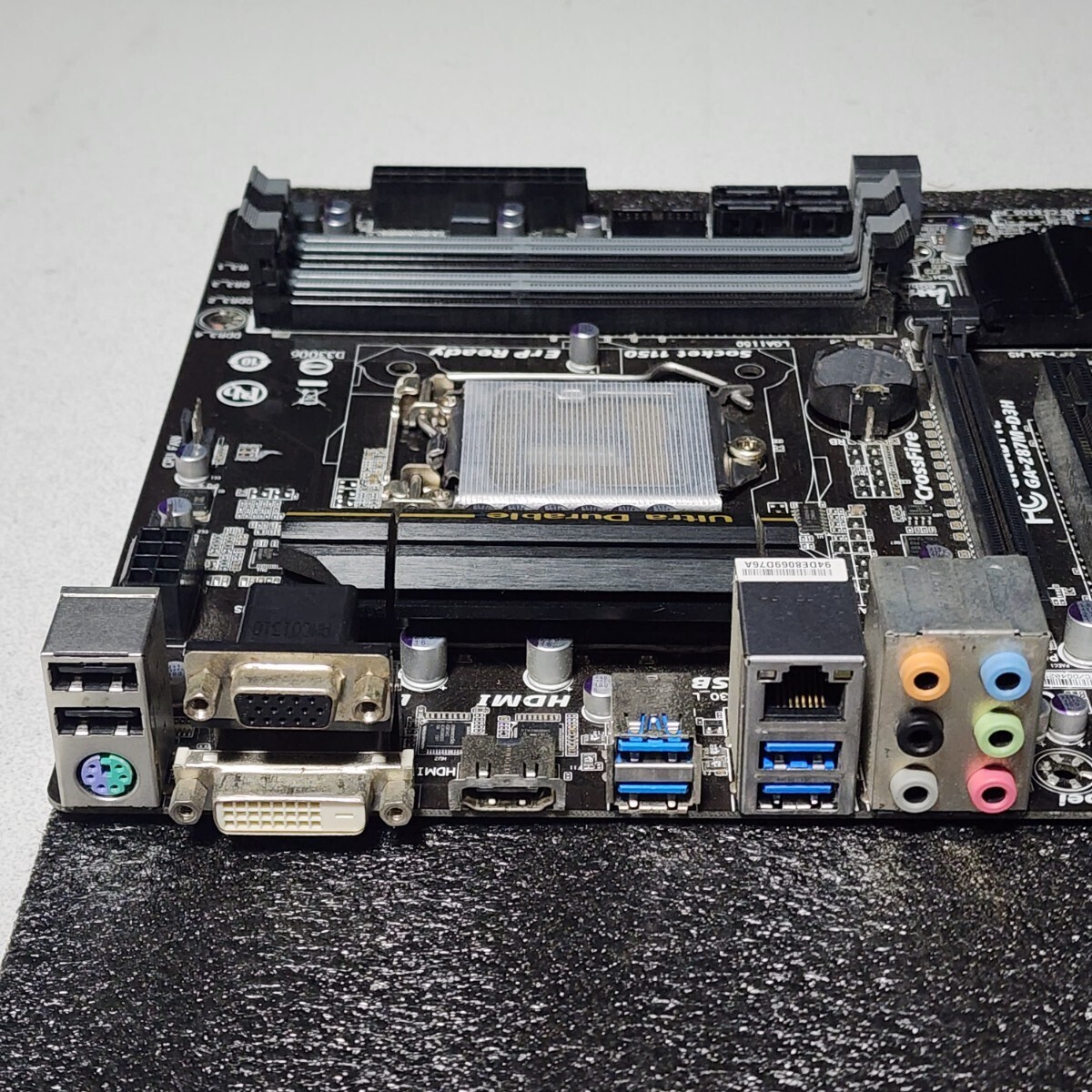 GIGABYTE GA-Z87M-D3H IOパネル付属 LGA1150 MicroATXマザーボード 第4世代CPU対応 最新Bios 動作確認済み PCパーツの画像3