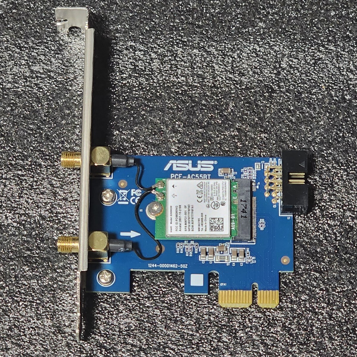 【送料無料】INTEL 8260NGW 無線LANカード PCIe変換ボード(PCE-AC55BT) アンテナセット PCIExpress×1 Bluetooth PCパーツの画像2