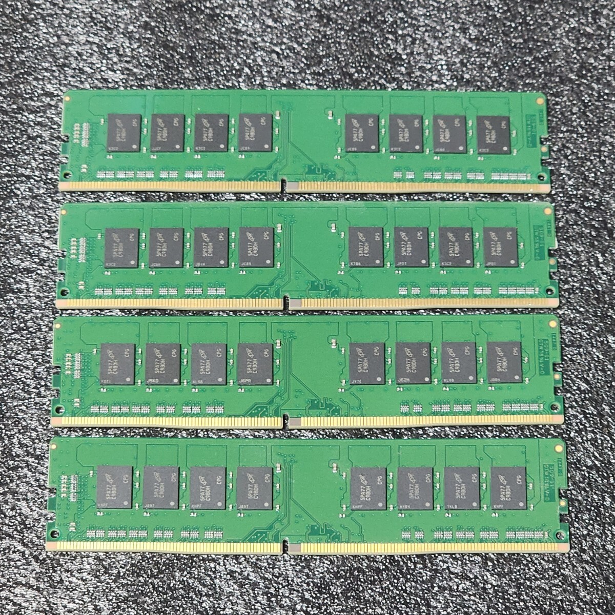 CRUCIAL DDR4-2133MHz 32GB (8GB×4枚キット) CT8G4DFD8213.C16FAR11 動作確認済み デスクトップ用 PCメモリ の画像4