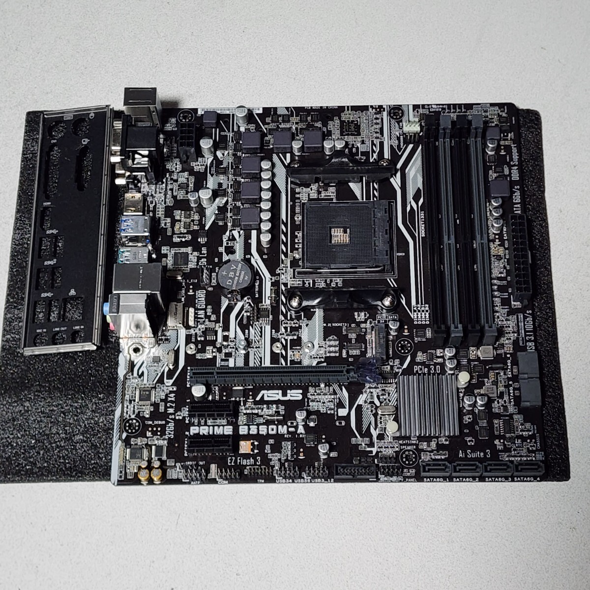 ASUS PRIME B350M-A IOパネル付属 Socket AM4 MicroATX ASUS PRIME B350M-A IOパネル付属 Socket AM4 MicroATX
