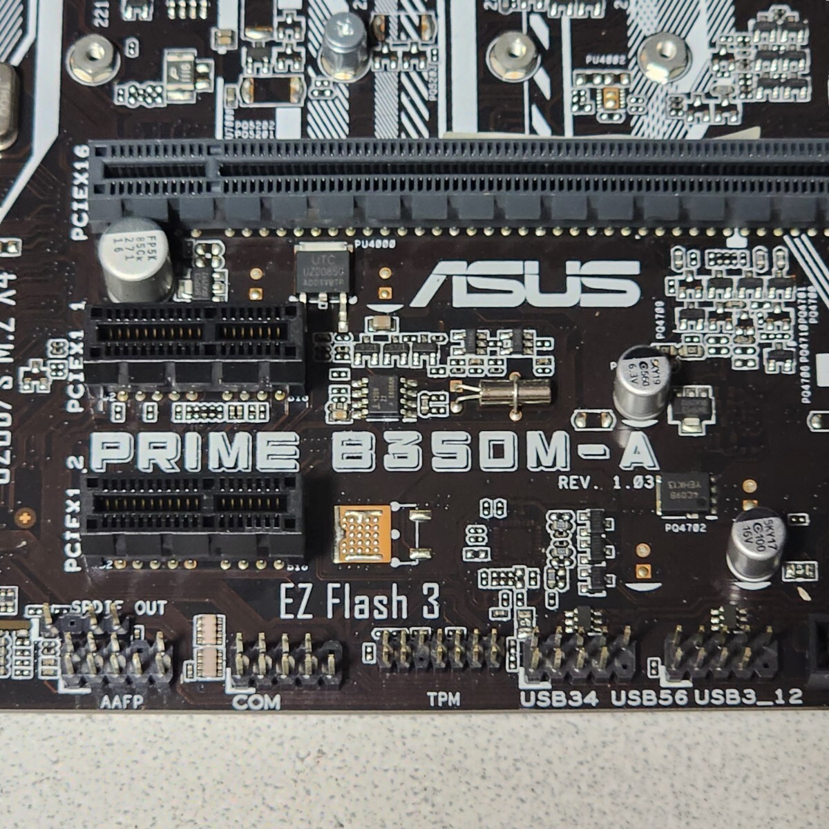 ASUS PRIME B350M-A IOパネル付属 Socket AM4 MicroATX ASUS PRIME B350M-A IOパネル付属 Socket AM4 MicroATX