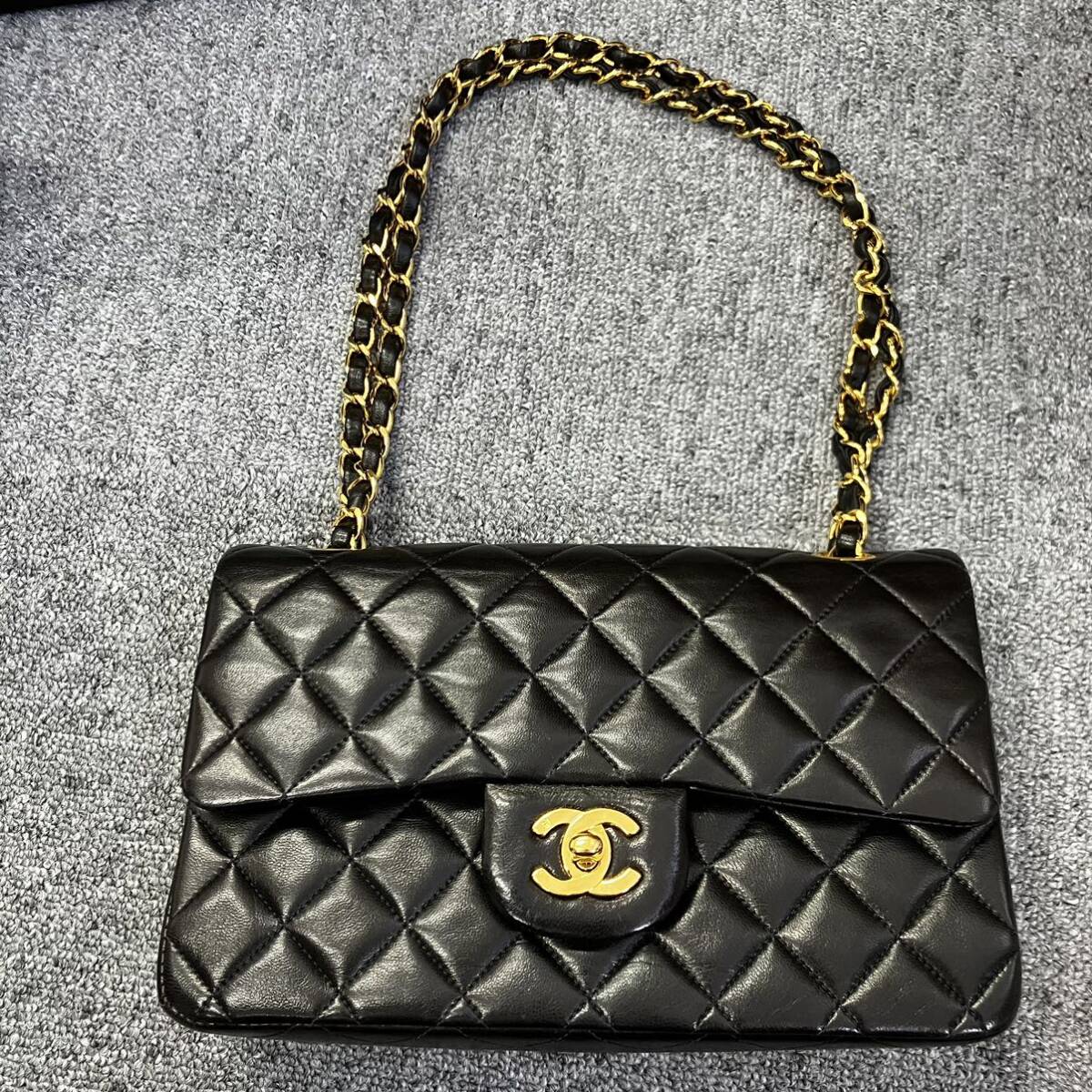 【美品】CHANEL シャネル マトラッセ ココマーク ターンロック Wフラップ Wチェーン ショルダー バッグ ブラックの画像2