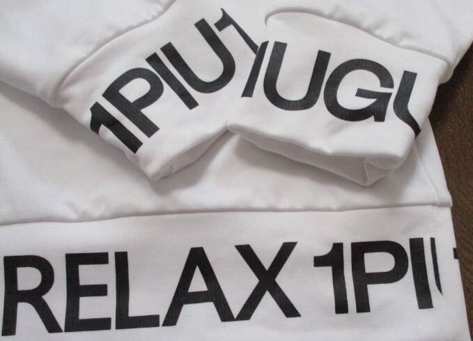 ☆1PIU1UGUALE3 RELAX/ウノピュウーノウグァーレトレ　ネックロゴ長袖Tシャツ ホワイト　未使用！！_画像6