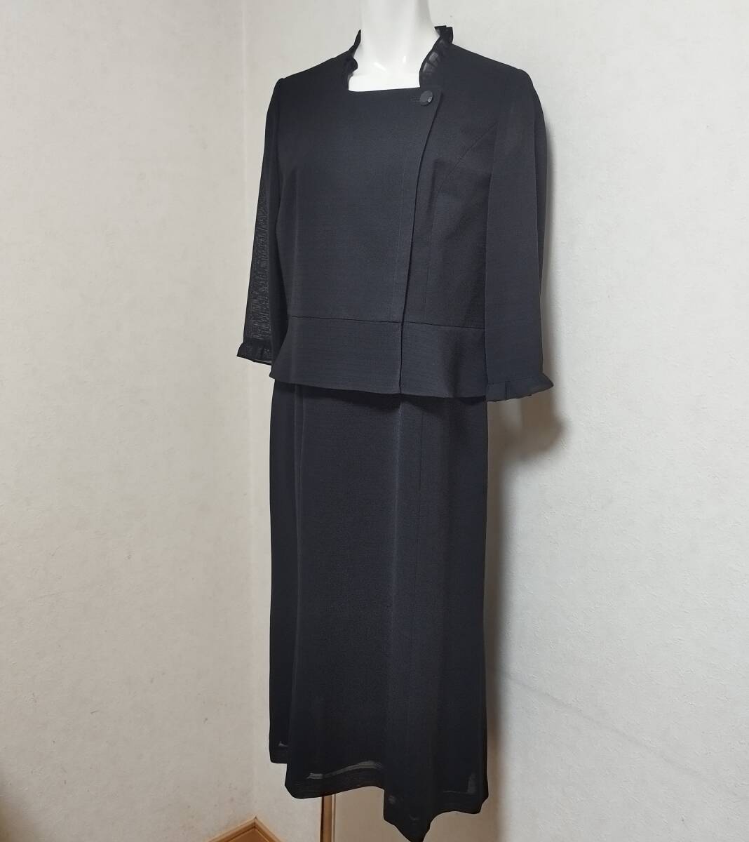 超美品 Lサイズ11 D'REREAD-af 東京ソワール 高級 春夏 ブラック 超美品 Lサイズ11 D'REREAD-af 東京ソワール 高級 春夏 ブラック