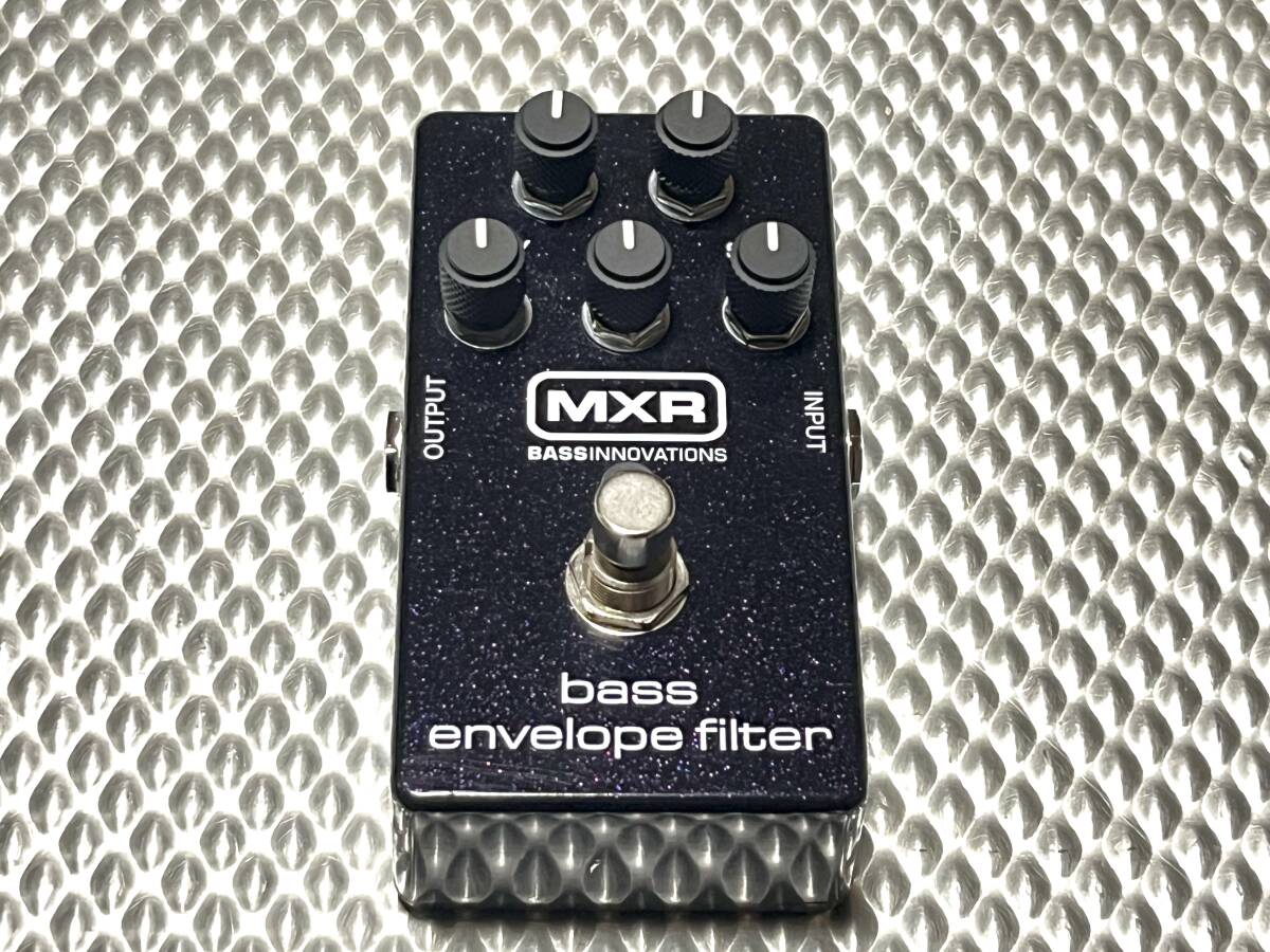 ☆【MXR】M82 Bass Envelope Filter ベースエンベロープフィルター 正規品 中古 極美品 箱付 動作確認済☆の画像2